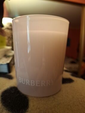 Burberry Blush Pink Scented Candle Jar